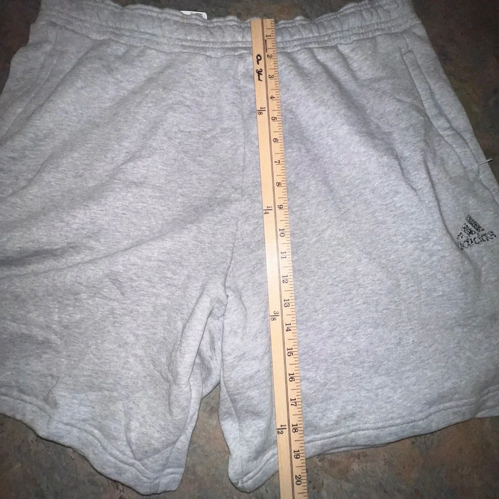 Adidas Mens 2XL Multi Sport Shorts‎ Grey Heather - Elastic Waist Drawstring